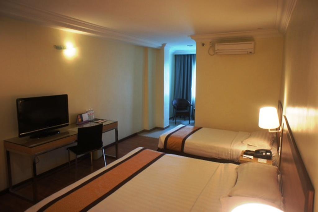 Tyng Garden Hotel SDK Oda fotoğraf
