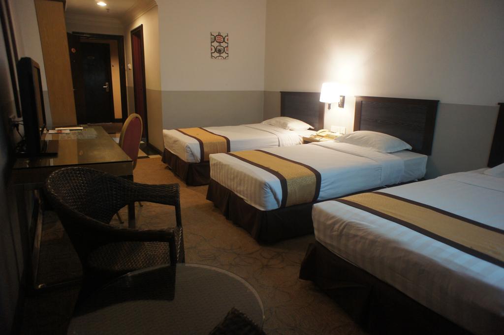 Tyng Garden Hotel SDK Dış mekan fotoğraf