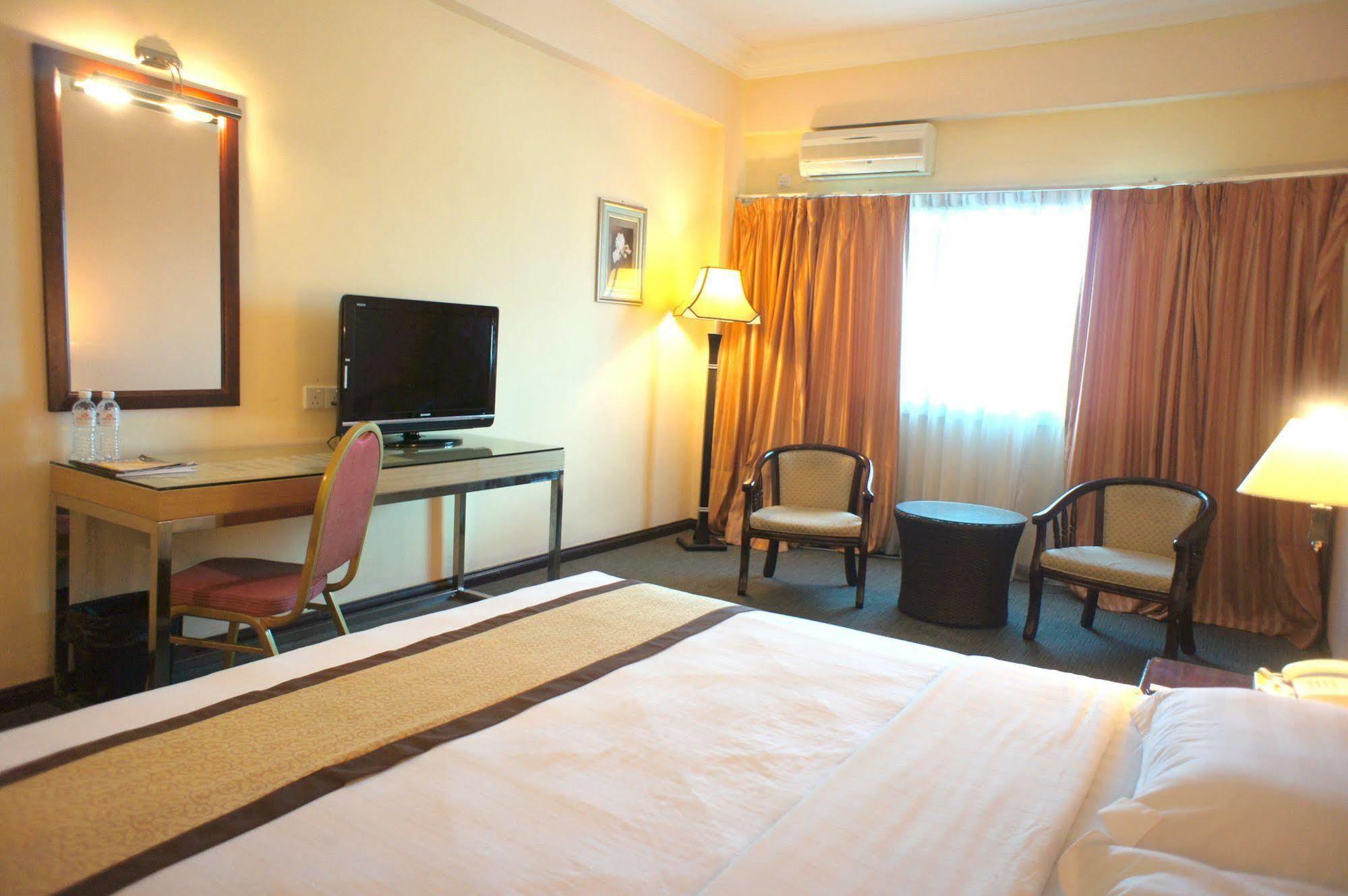 Tyng Garden Hotel SDK Dış mekan fotoğraf