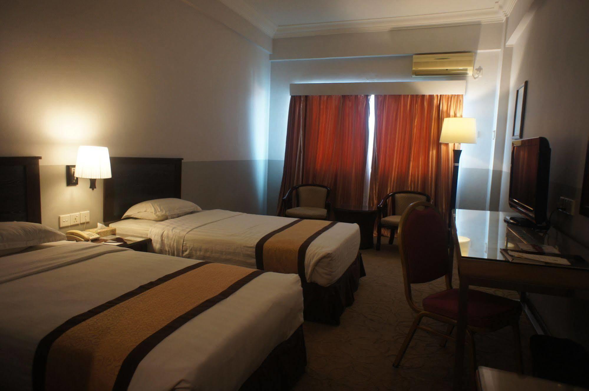 Tyng Garden Hotel SDK Dış mekan fotoğraf