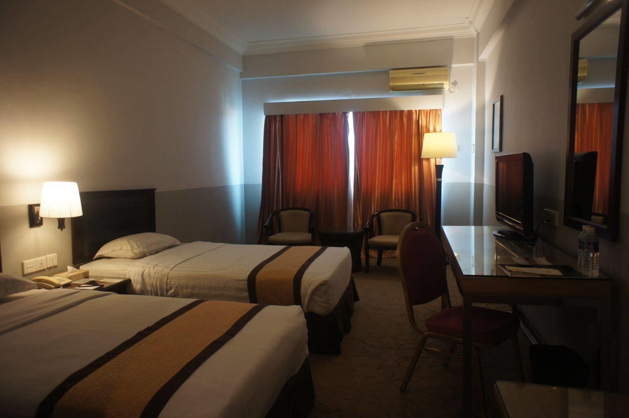Tyng Garden Hotel SDK Dış mekan fotoğraf