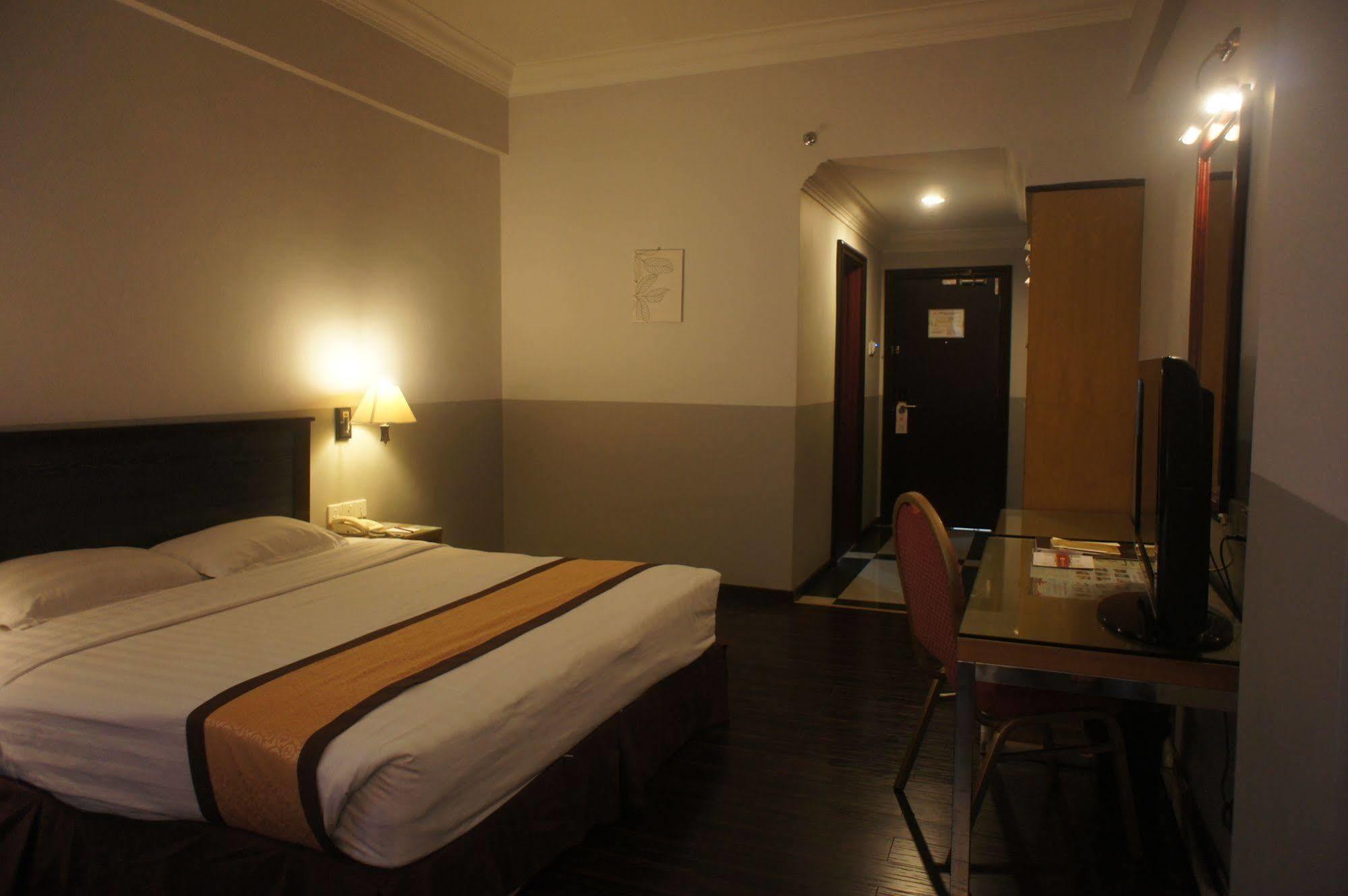 Tyng Garden Hotel SDK Dış mekan fotoğraf